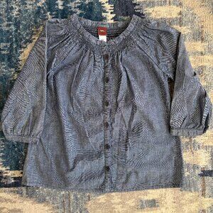 Tea Collection Smocked Chambray Blouse.  Girls Size 7.